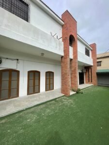 Commercial Bungalow for Rent in Clifton Block 4