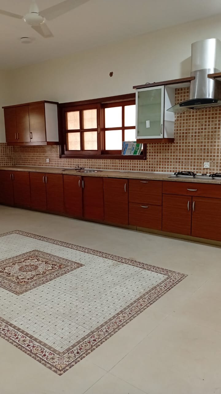 1000 yards bungalow for rent in DHA Phase 6 Karachi
