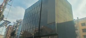 400 yard building for rent in Bukhari Commercial DHA Phase 6