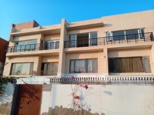 Fully renovated 3 bedroom Seaview apartment in DHA Phase 5 Karachi