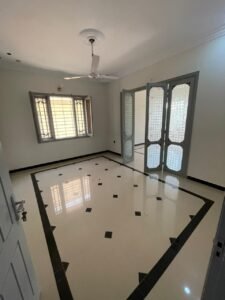 500 yards bungalow for sale in DHA Phase 5 Karachi