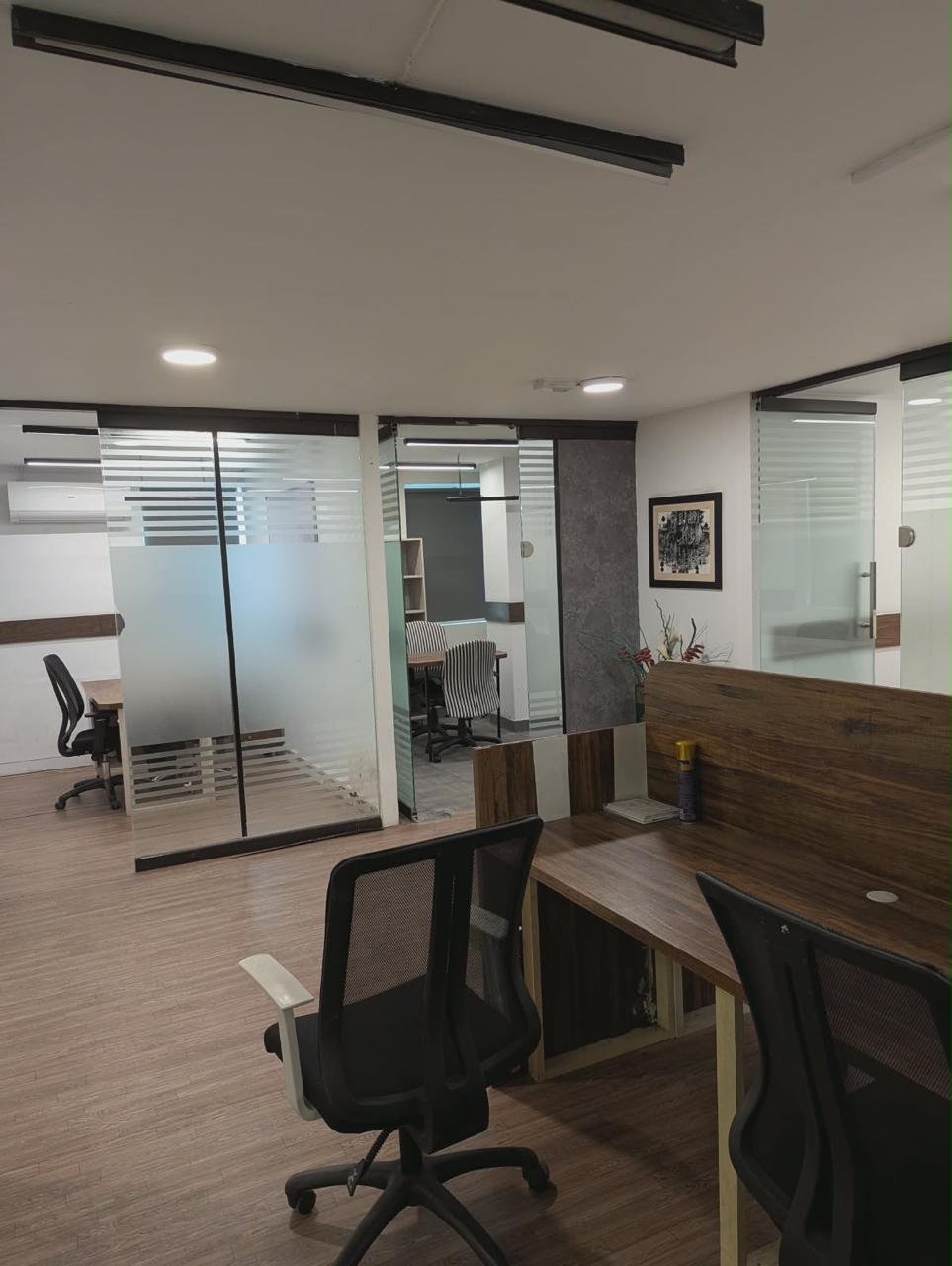1100 Sq. Ft. Fully Furnished Office for Rent – Ittehad Commercial, DHA Phase 6