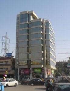 4200 Sq Ft Penthouse Office for Rent in Clifton Block 9