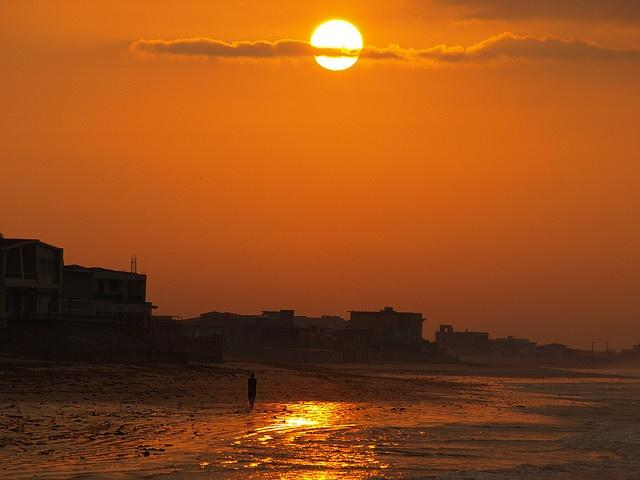 Sunrise and sunset on Mubarak Village Beach
