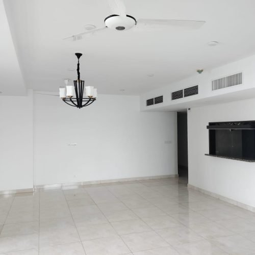 0054ad93-d5a3-4781-ae22-d87b42509e57