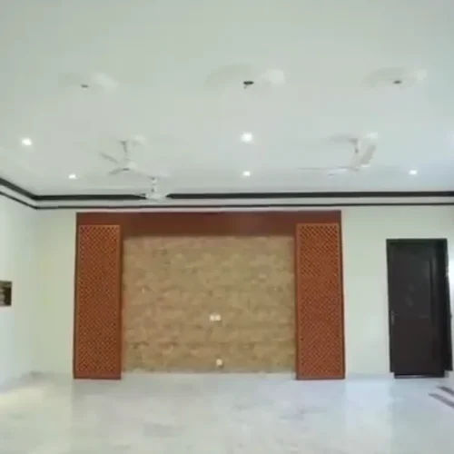 1000 Yard Bungalow Sale DHA Phase 8 (2)