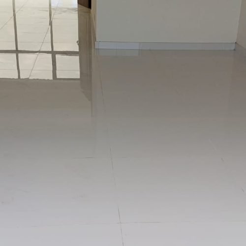 1020 sqft Office in DHA Phase 8 (4)