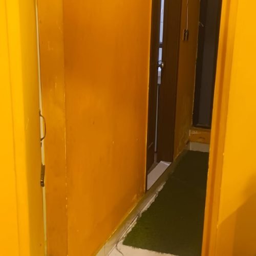 1400 sqft Furnished office in Bukhari Commercial (3)