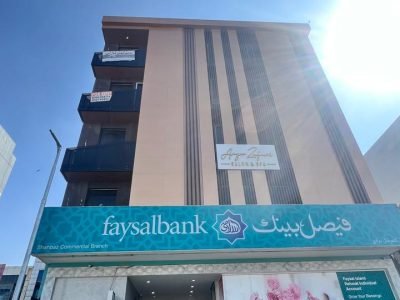2100 sqft corner office in DHA Phase 6 Karachi. Main Khayaban-e-Shahbaz