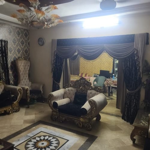 300 yard bungalow for sale in DHA (4)
