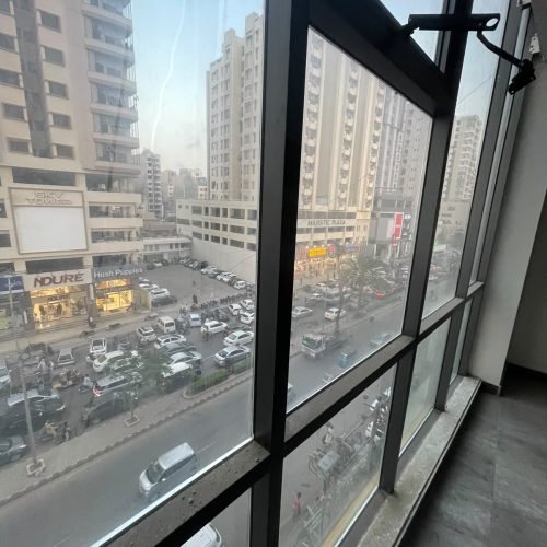 3000 SQFT oFFICE for rent in Vbuild Infinity Tower Clifton Karachi (18)