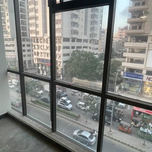 3000 SQFT oFFICE for rent in Vbuild Infinity Tower Clifton Karachi (19)