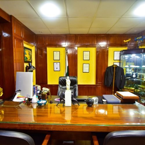 3,400 sq ft furnished office for rent in Clifton Block 4 Karachi (30)