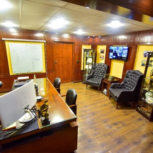 3,400 sq ft furnished office for rent in Clifton Block 4 Karachi (35)