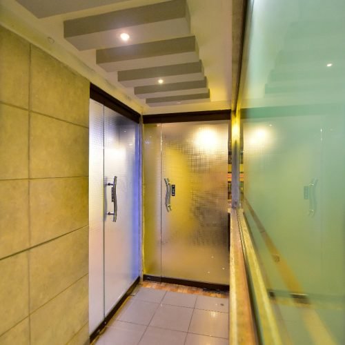 3,400 sq ft furnished office for rent in Clifton Block 4 Karachi (7)