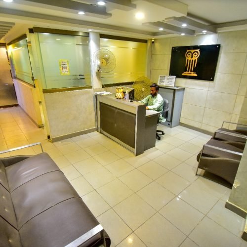 3,400 sq ft furnished office for rent in Clifton Block 4 Karachi (8)