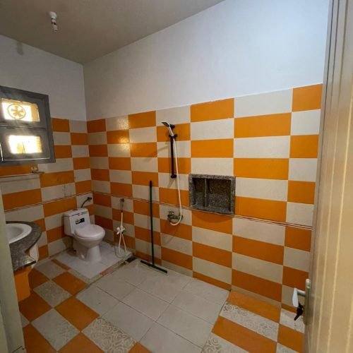 500 yard 2 Unit Bungalow sale (4)