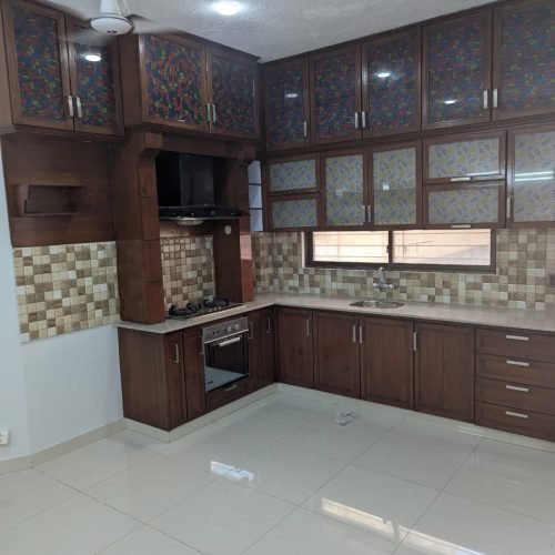 919e80f5-66c0-4ca4-b87a-cb7e962bec19