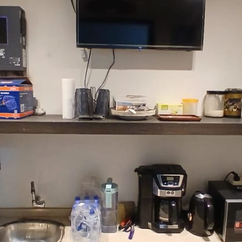 975 Sq Ft Furnished Office for Rent in DHA Phase 8 (4)