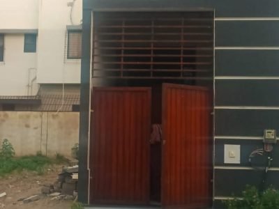 100 Square Yards 2-Unit House for Sale