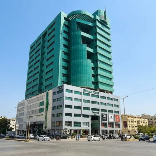 Emarald Tower Clifton (1)