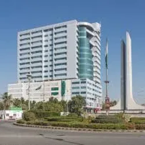 Fully furnished office for rent in Emerald Tower Clifton Karachi