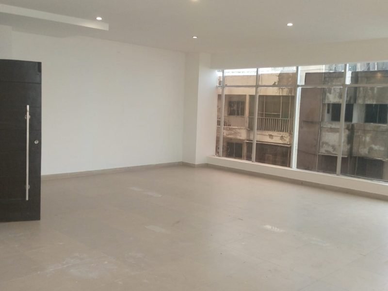 1256 Sq Ft Office Space in Clifton Diamond Block 4