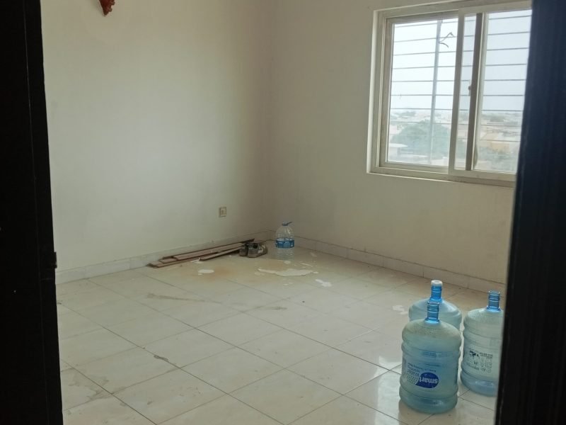 Nishat apt 4