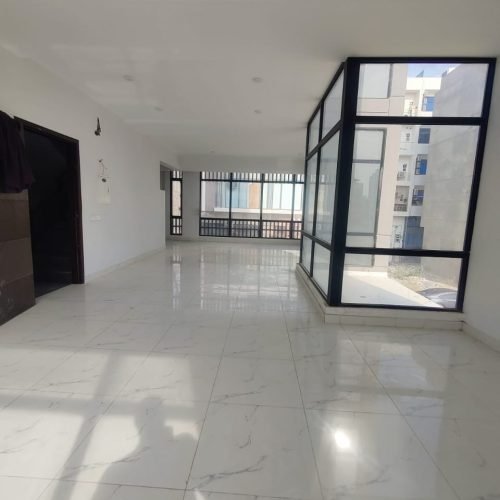 Office for Rent in Zulfiqar Commercial DHA