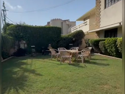 500 yard bungalow for rent in DHA Phase 5 Karachi