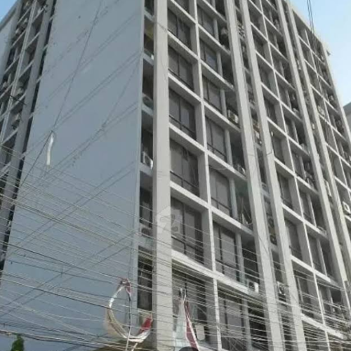 2000 sq ft office for rent in Park Avenue Shahrah-e-Faisal Karachi