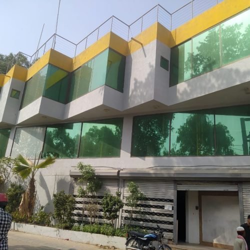 office building for rent at Shahrah-e-Quaideen, PECHS Block 2 Karachi