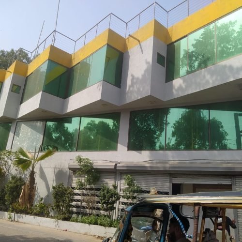 office building for rent at Shahrah-e-Quaideen, PECHS Block 2 Karachi