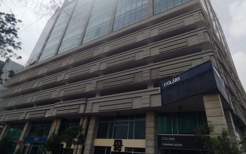 Office for rent at Shahrah-e-Faisal, Karachi The Channel