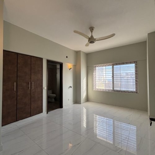 3-bedroom apartment for sale in Creek View Tower Clifton Block 2