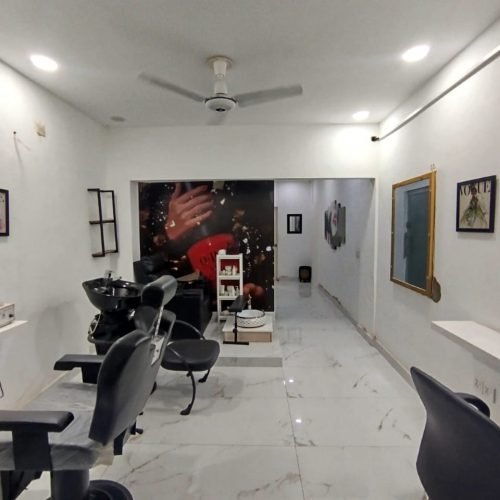 650 Sqft Shop for Rent in Clifton Block 8 near 3 Talwar Karachi
