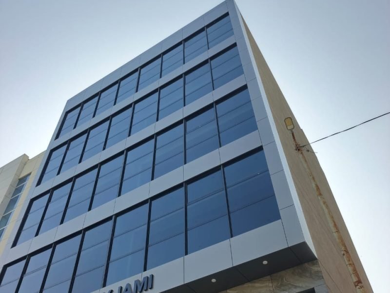 Offices for rent in Jami Commercial DHA Phase 7 brand new building
