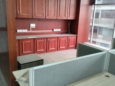 1250 sq ft office in Clifton Diamond Block 4 Karachi