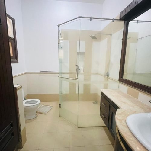 df541a0b-5b9e-47c5-8567-fa0ff2dcb860