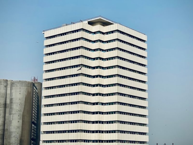 Commercial Buildings in DHA Karachi